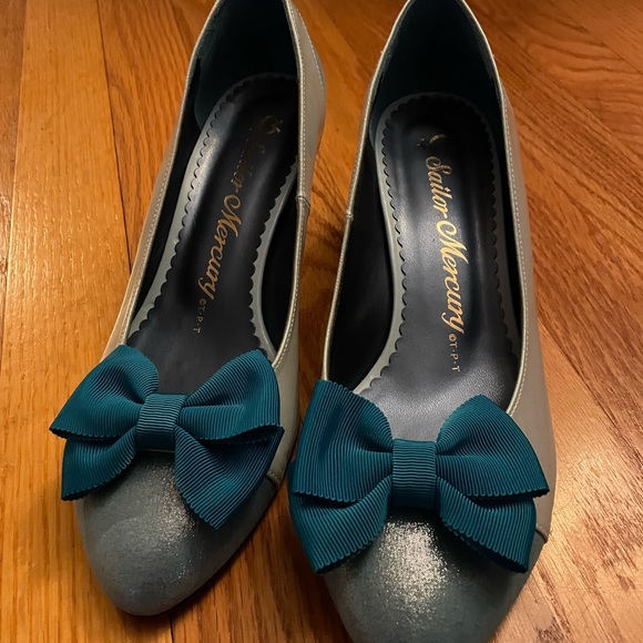 Sailor Moon x Tyake Tyoke heels - Picture 3 of 8